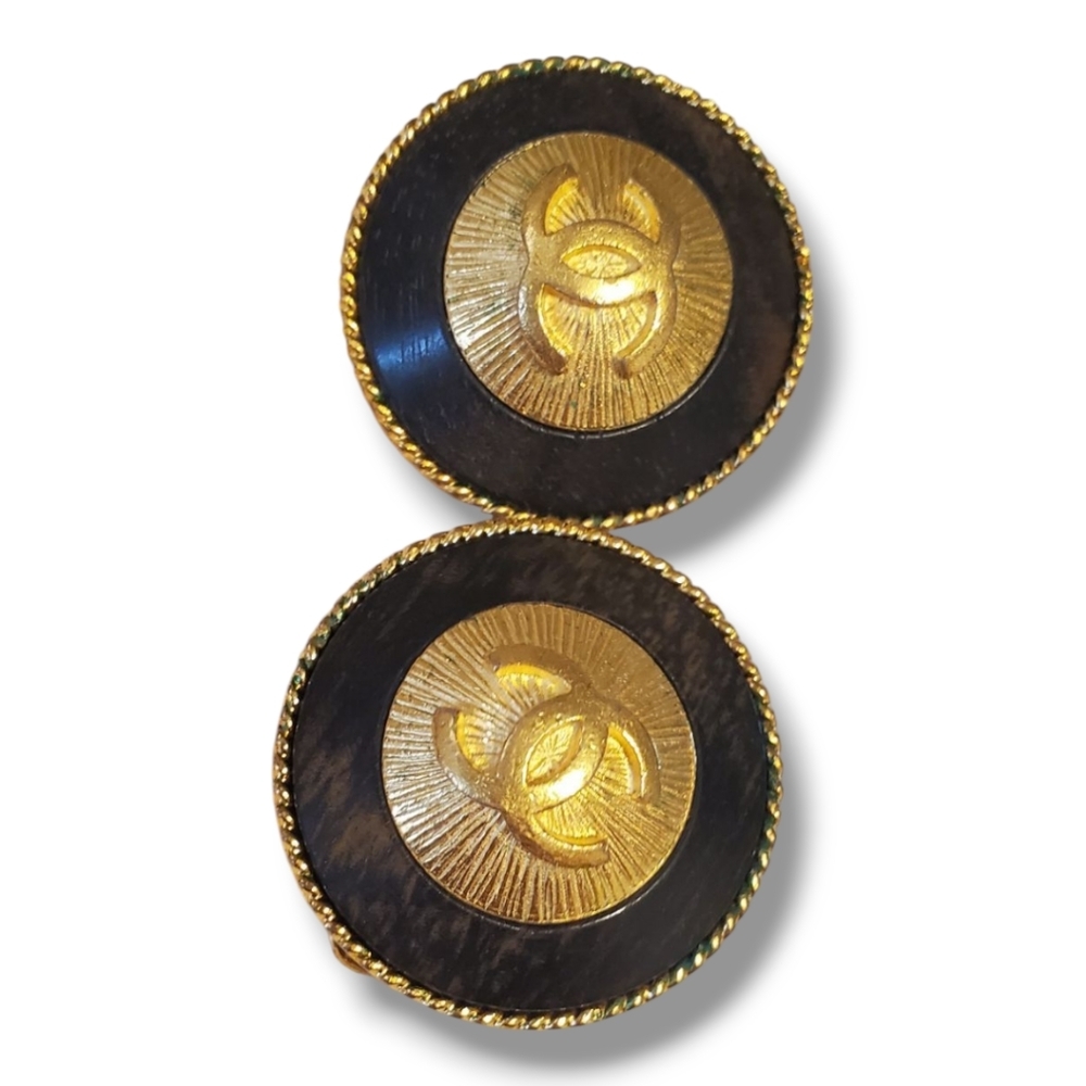 CHANEL Vintage Gold Sunburst CC Logo & Wood Clip Y2K Earrings CHANEL 93A France - Picture 6 of 17